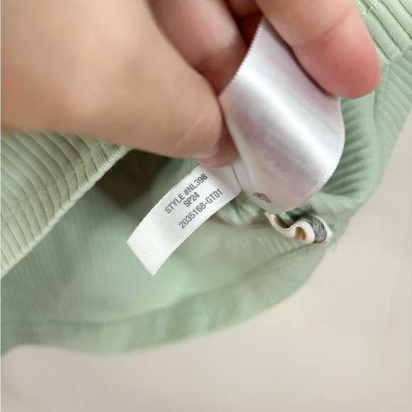 Madewell the tailored crop tank ribbed size M pistachio green new - Picture 6 of 7